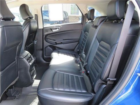 Used 2024 Ford Edge SEL AWD/4WD image 4