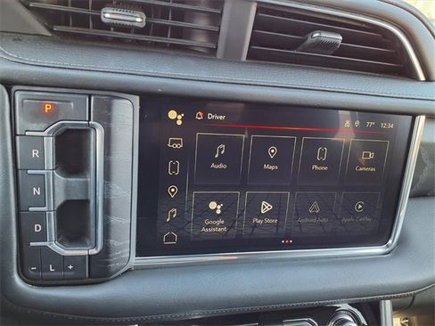 Used 2022 GMC Yukon XL Denali w/ Denali Premium Package image 7