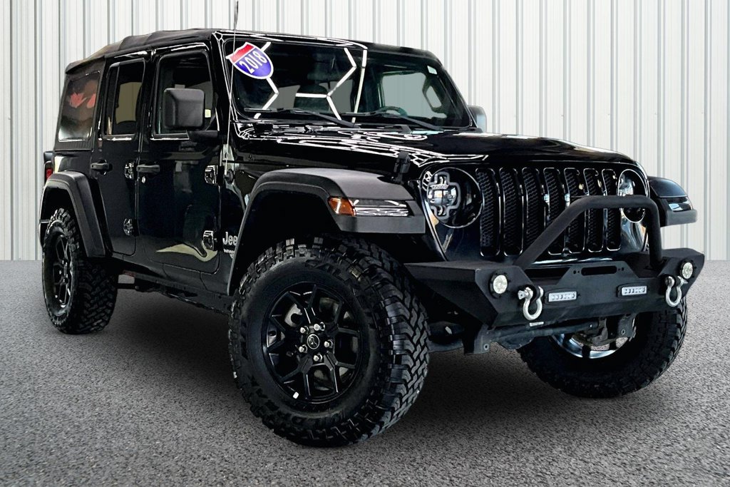 Used 2018 Jeep Wrangler Unlimited Sport S AWD/4WD image 1