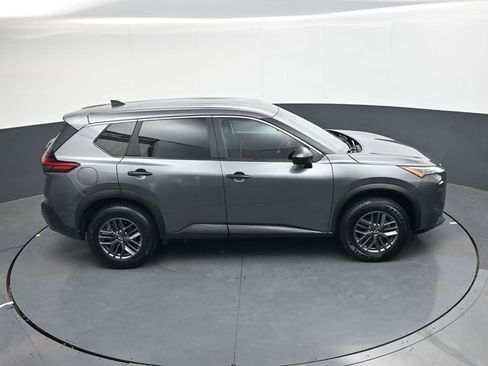 Used 2023 Nissan Rogue S image 26