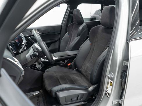 Used 2025 BMW X1 xDrive28i w/ M Sport Line w/ M Sport Package image 9