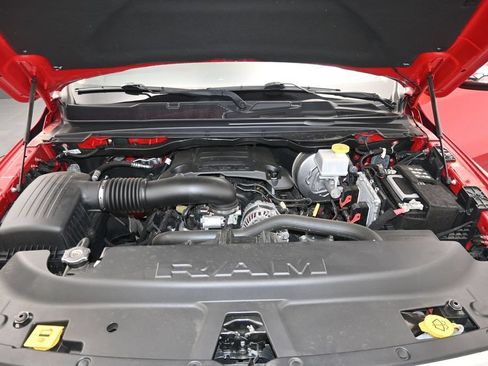 Used 2022 RAM 1500 Laramie AWD/4WD image 11