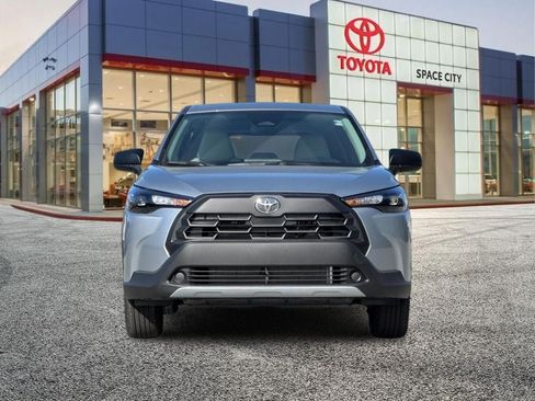 New 2026 Toyota Corolla Cross L FWD image 9