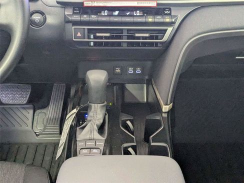 New 2026 Toyota Camry LE FWD image 27