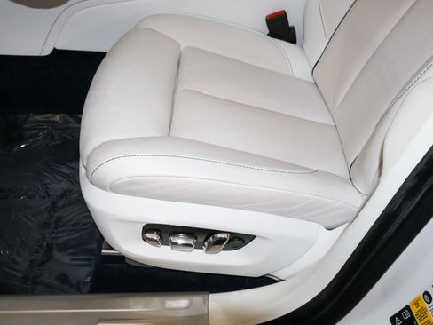 Used 2022 Rolls-Royce Ghost AWD/4WD image 19