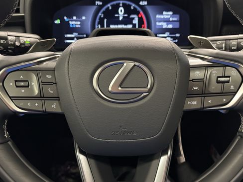 New 2026 Lexus LX 600 4WD w/ Luxury Package image 18