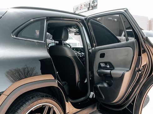 Used 2023 Mercedes-Benz GLA 35 AMG 4MATIC image 45