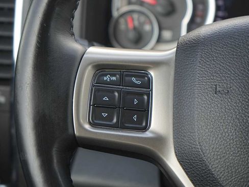 Used 2016 RAM 1500 Laramie w/ Convenience Group AWD/4WD image 17