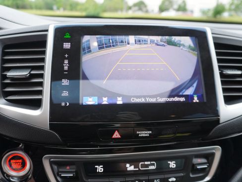 Used 2016 Honda Pilot Elite image 22