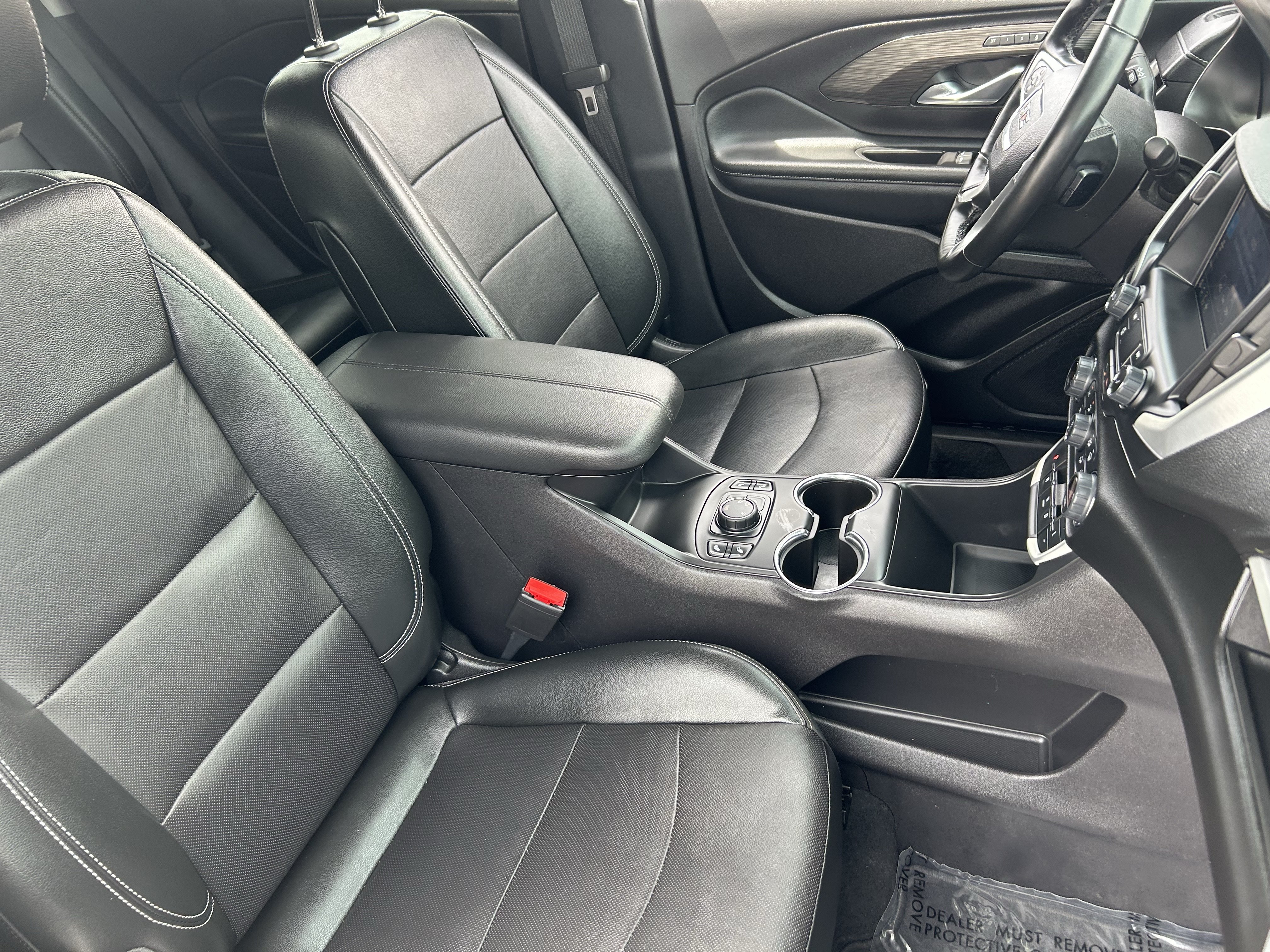 Used 2024 GMC Terrain SLT AWD/4WD image 11