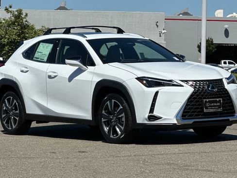 New 2026 Lexus UX 300h FWD image 5