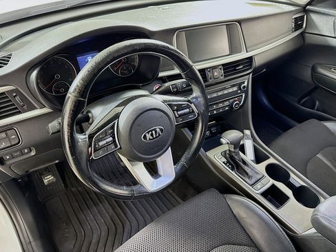 Used 2019 Kia Optima S w/ S Panoramic Sunroof Package image 12