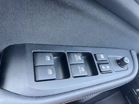 Used 2019 Subaru Outback 2.5i Premium w/ Popular Package #2 AWD/4WD image 36