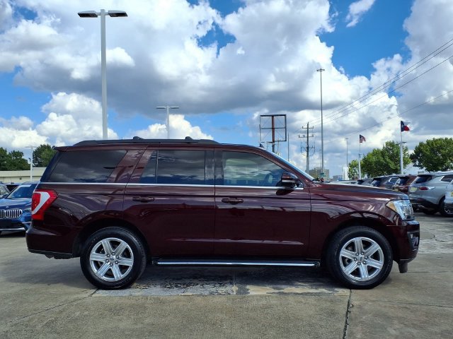 Used 2020 Ford Expedition XLT w/ Equipment Group 202A RWD image 21