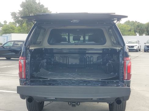 Used 2025 Ford F150 Lariat w/ Equipment Group 501A Mid AWD/4WD image 11