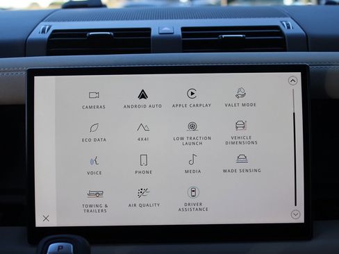 Used 2024 Land Rover Defender 130 X image 26