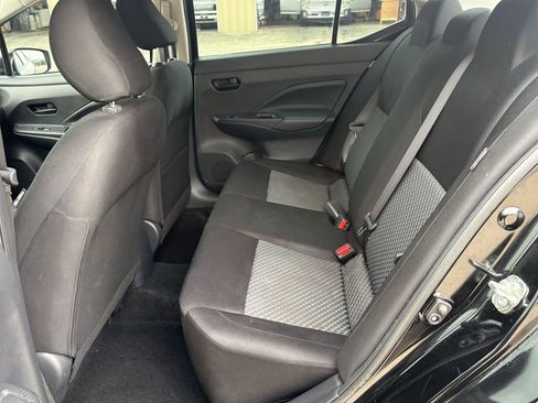 Used 2020 Nissan Versa S FWD image 21