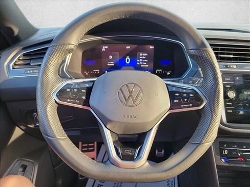Used 2022 Volkswagen Tiguan SE R-Line FWD image 20