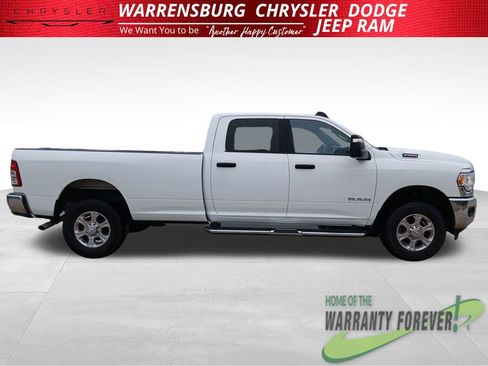 Used 2024 RAM 2500 Big Horn AWD/4WD image 2
