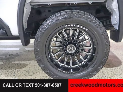 Used 2025 Chevrolet Silverado 2500 LT w/ Convenience Package AWD/4WD image 35