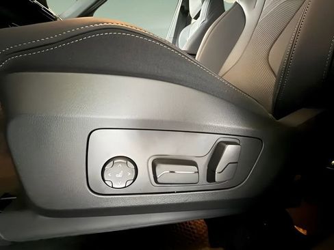 Used 2026 BMW X1 xDrive28i image 20