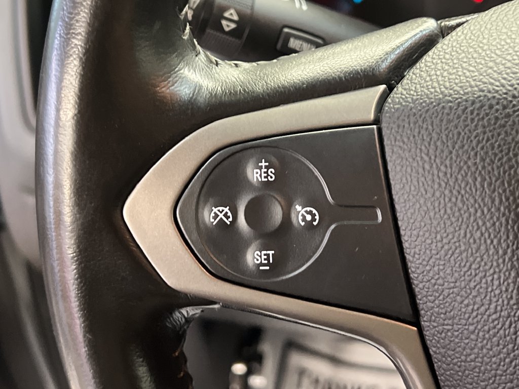 Used 2015 Chevrolet Colorado Z71 w/ LPO, Gearon Divider Package AWD/4WD image 28
