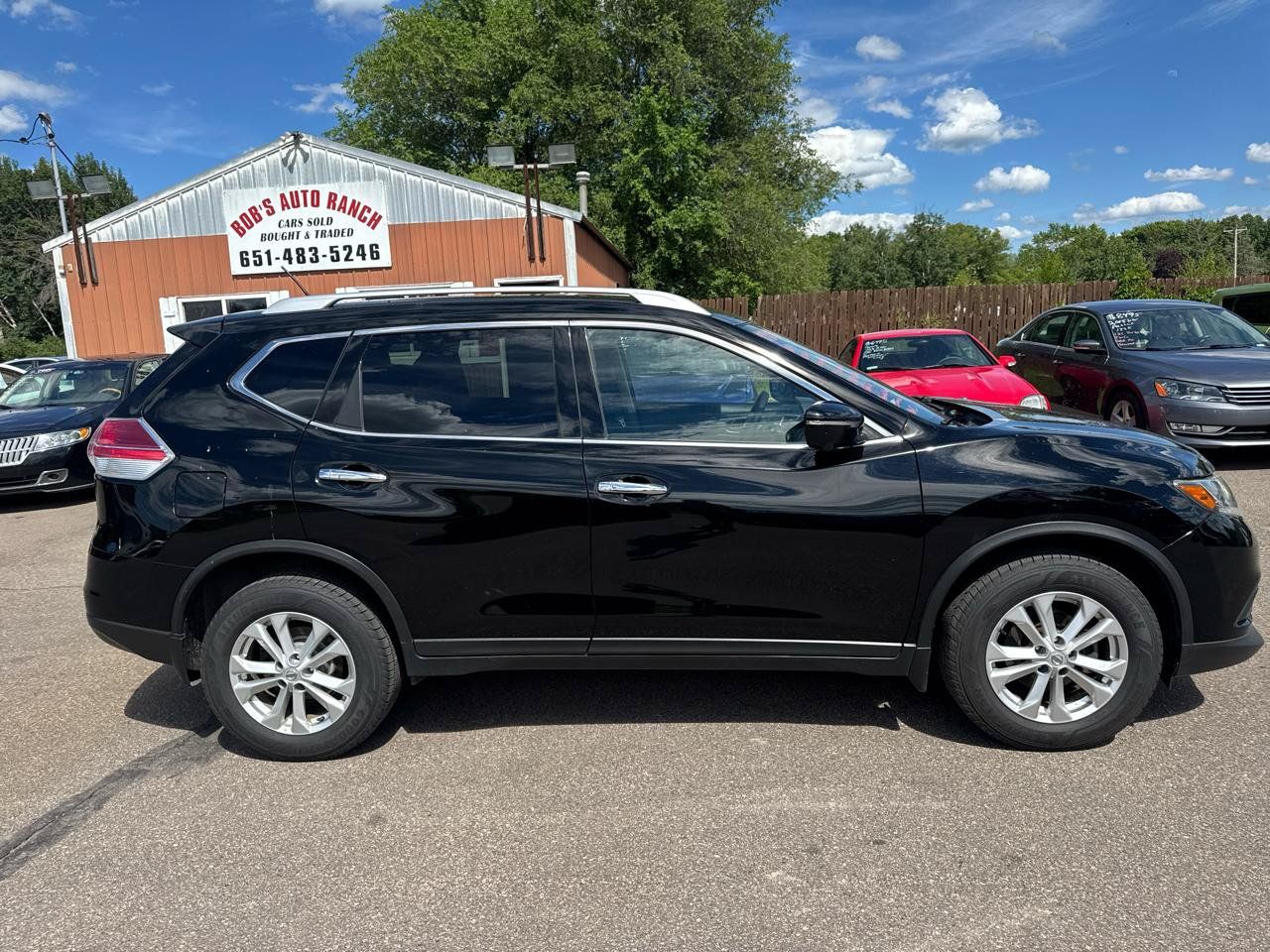 Used 2015 Nissan Rogue SV w/ SV Premium Package AWD/4WD image 4