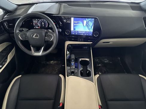 Used 2024 Lexus NX 250 FWD w/ Towing Package (2000 Lbs) image 23