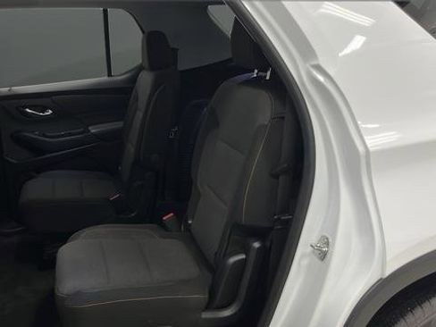 Used 2019 Chevrolet Traverse LT w/ LPO, Floor Liner Package image 13