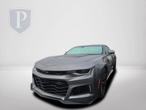 Used 2020 Chevrolet Camaro ZL1 image 10
