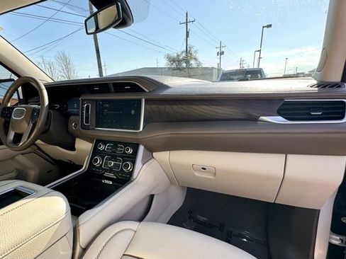 Used 2022 GMC Yukon Denali image 14