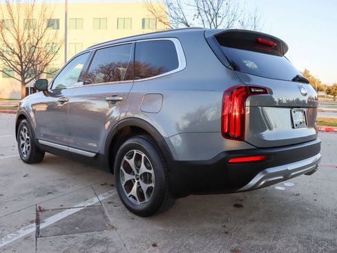 Used 2020 Kia Telluride EX FWD image 5