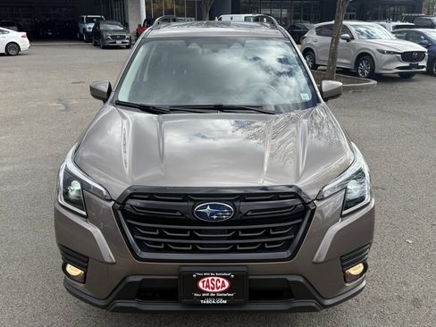 Certified 2022 Subaru Forester Premium image 2