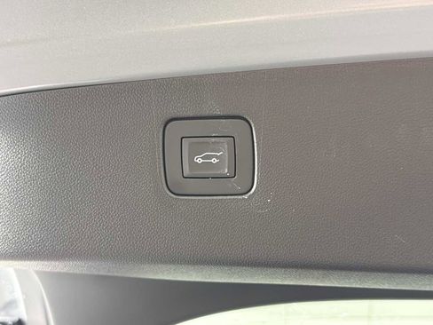 New 2026 Buick Envista Preferred image 17