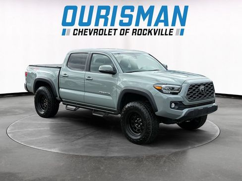 Used 2023 Toyota Tacoma TRD Off-Road AWD/4WD image 1
