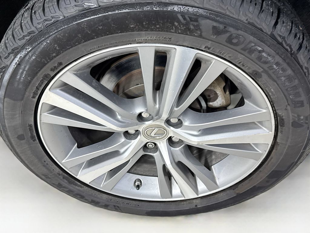 Used 2015 Lexus RX 450h FWD image 41