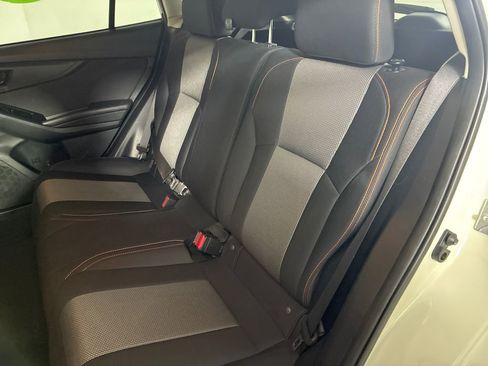 Used 2023 Subaru Crosstrek 2.0i Premium image 24