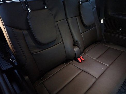 Used 2023 Ford Explorer King Ranch w/ Technology Package image 20