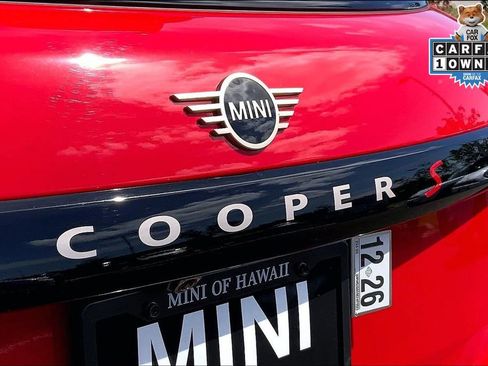 Certified 2025 MINI Cooper S image 8