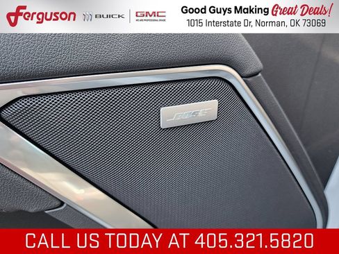 New 2026 GMC Sierra 2500 SLT w/ Max Trailering Package AWD/4WD image 17