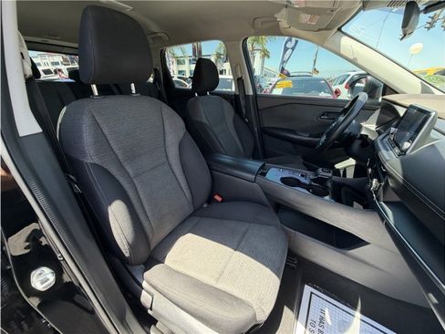 Used 2021 Nissan Rogue S FWD image 27