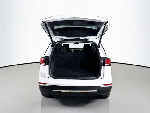 Used 2024 Chevrolet Equinox LT image 26