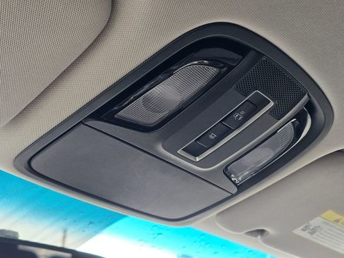 Used 2017 Kia Sorento LX image 36