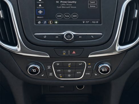 Used 2022 Chevrolet Equinox LT AWD/4WD image 10