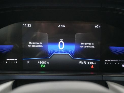 Used 2022 Volkswagen Taos SE image 17