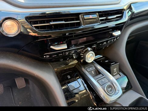 Used 2023 Acura MDX FWD w/ Technology Package image 9