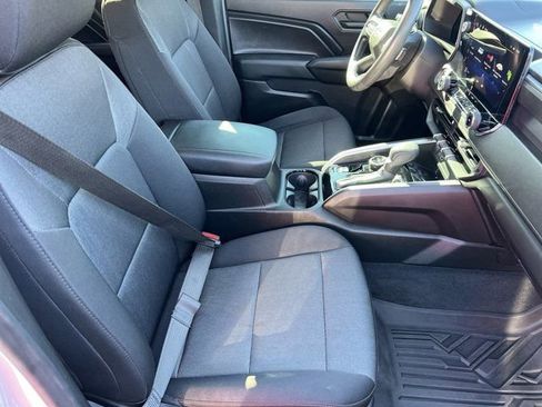 Used 2023 Chevrolet Colorado Trail Boss w/ Advanced Trailering Package image 11