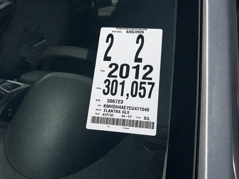 Used 2012 Hyundai Elantra GLS w/ Preferred Pkg 3 FWD image 33