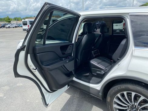 Used 2020 Lincoln Aviator Reserve w/ Elements Package Plus RWD image 27