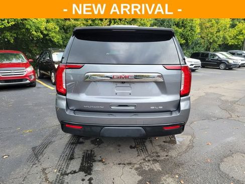 Used 2021 GMC Yukon SLE AWD/4WD image 4